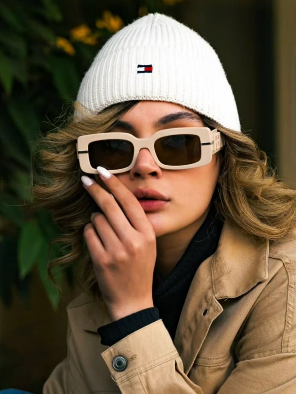 Fendi Women Sunglasses Rectangular Nude Brown FE40133I 57E NEW AUTHENTIC